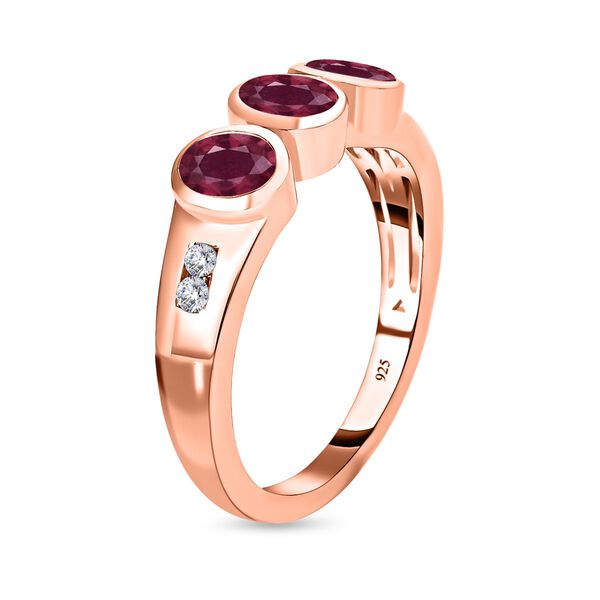 Afrikanischer Rubin (Fissure gef&uuml;llt), wei&szlig;er Zirkon Ring, 925 Silber ros&eacute;vergoldet, (Gr&ouml;&szlig;e 17.00) ca. 1.53 ct image number 4