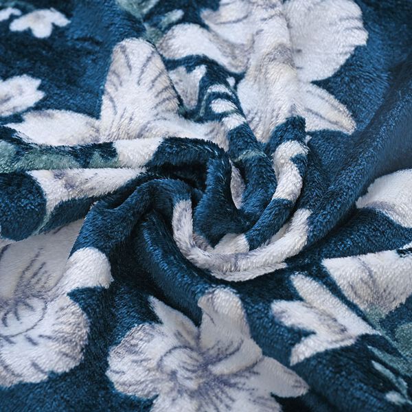 "Printed flannel blanket 155gsm Colour-Blue & White" image number 7