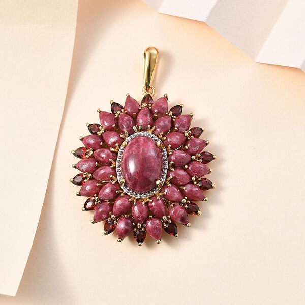 AA Thulit und roter Granat-Anhänger - 26,96 ct. image number 2