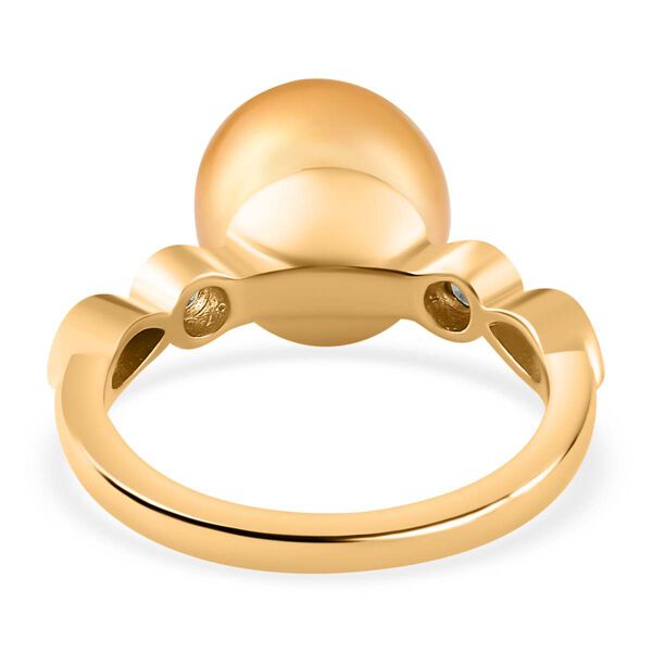 AA goldener S&uuml;dseeperle, Smaragd und Moissanit-Ring - 8,23 ct. image number 6