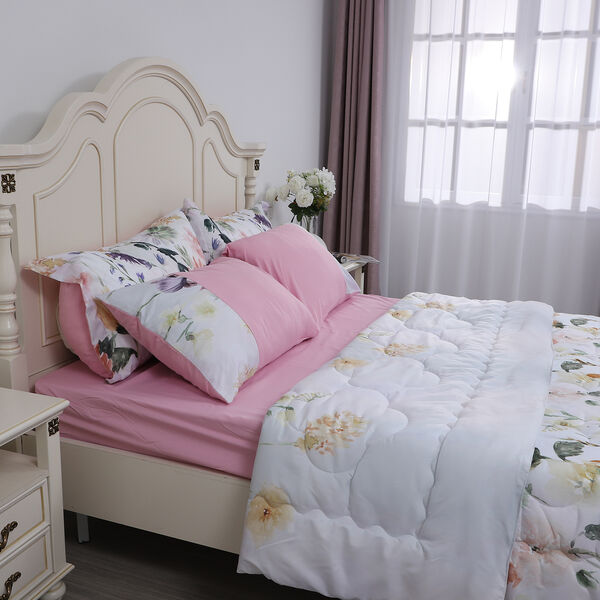 SERENITY NIGHT: 3er-Set - Bettdecke und 2 Kissenbez&uuml;ge, Blumenwiese, Mehrfarbig, Wei&szlig;&nbsp; image number 3