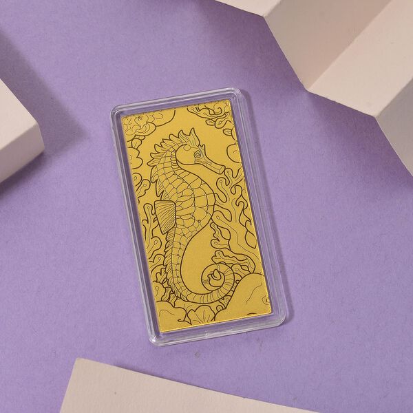 999er Gold-Barren mit Seepferdchen-Motiv image number 1
