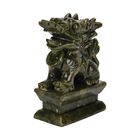 Handgefertigte Pixiufigur aus Serpentin, ca. 12 x 5 x 8 cm