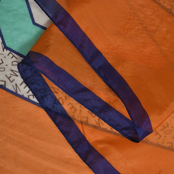 LA MAREY bedruckter Seidenschal, geometrisches Muster image number 3