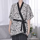 Superweiche Kimono mir Gürtel, Größe: 86 x 69, Leopardmuster, Weiß image number 0