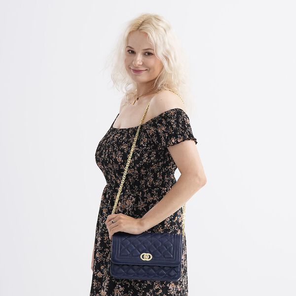 100% Echtleder Crossbody Tasche mit Metallkettenriemen in Stepp-Optik, 23,5x15x8cm, Dunkelblau image number 2