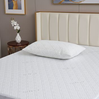 LIVMORE Silberbeschichteter Wasserdichter Kissenbezug ca. 50 x 75 cm Wei&szlig;