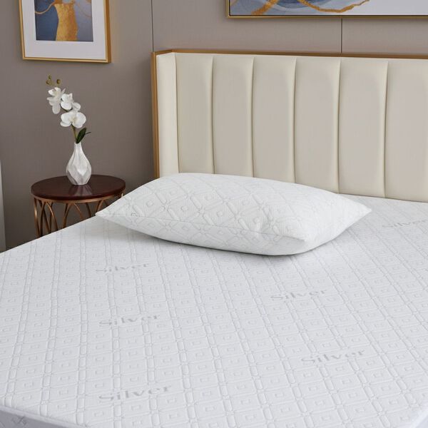 LIVMORE Silberbeschichteter Wasserdichter Kissenbezug ca. 50 x 75 cm Wei&szlig;