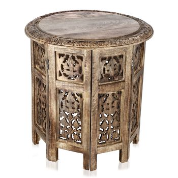 NAKKASHI - handgeschnitzter klappbarer Beistelltisch aus Mangoholz, 45 x 45 x 45 cm, braun