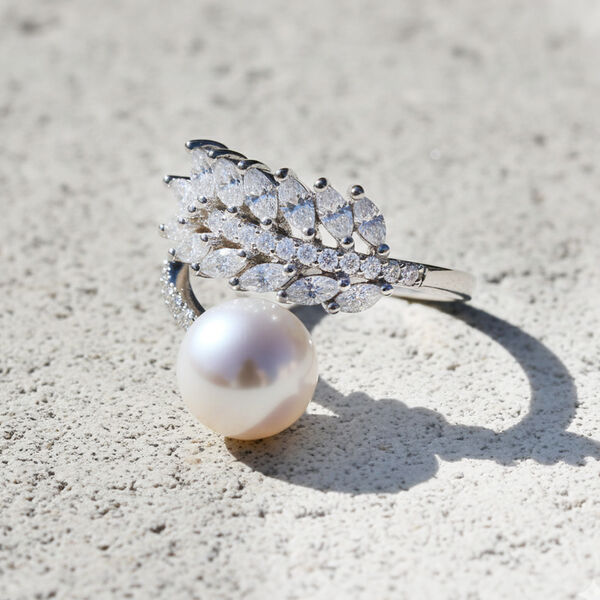 Weiße Süßwasser Perle, Weißer Zirkonia Ring Nickelfreies Messing, Flexibles (Größe 17.00-19.00) image number 1