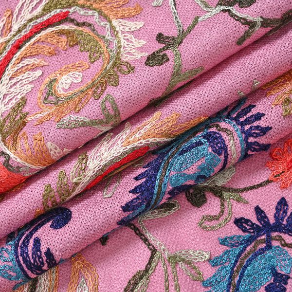 Bestickter Schal mit Fransen, Rosa image number 5