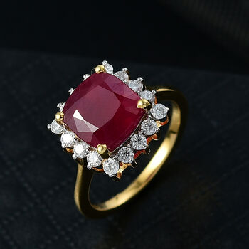 D'Joy AA afrikanischer Rubin und Moissanit Ring - 5,64 ct.