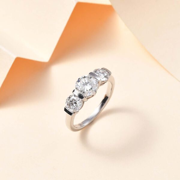 Moissanit Ring, ca. 1,81 ct. image number 1