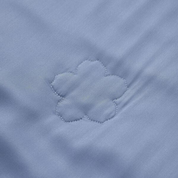 Serenity Night - 100% Bambus-Steppdecke mit Bambusf&uuml;llung, temperaturausgleichend und hypoallergen, 135x200 cm, Blau image number 4
