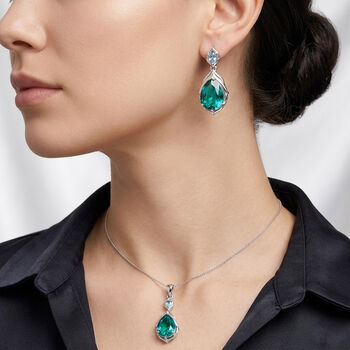 D'Joy Pfau Triplett Quarz und blauer Apatit Anh&auml;nger und Ohrringe