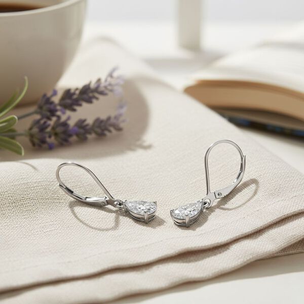 LUXURIANT SGL zertifizierte VS-GH Labor Tropfen-Diamant Ohrringe, 925 Silber rhodiniert - 1 ct. image number 2