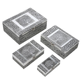 4-teiliges Set handgefertigter Aluminiumboxen mit Lebensbaum-Motiv, Größen von 24x17x9 bis 13x6,5x3 cm