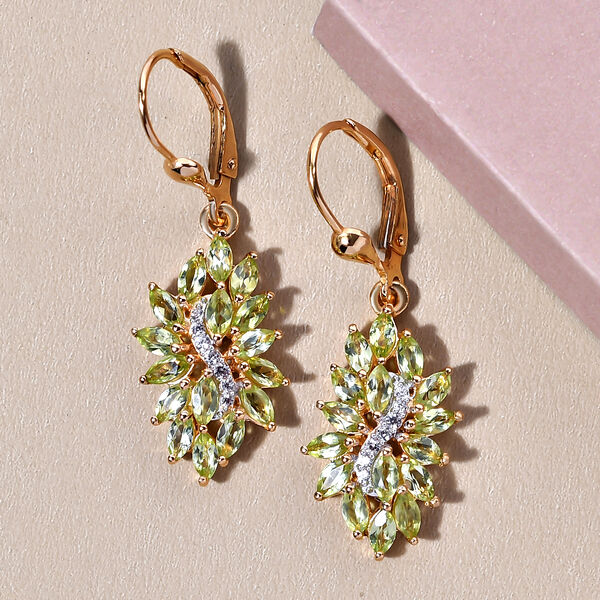 Nat&uuml;rliche Peridot und Zirkon-Ohrh&auml;nger in Silber, 2,88 ct. image number 2