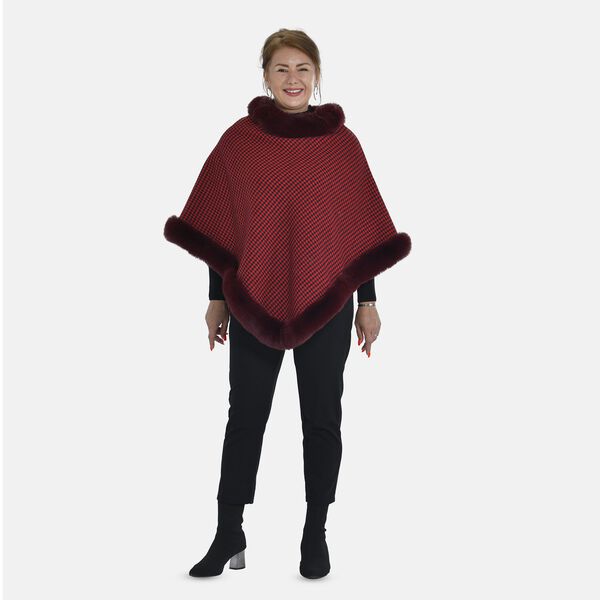 Warm und weich - Kunstpelz-Poncho, Hahnentrittmuster, 70x92 cm, rot
