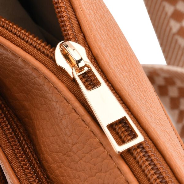 Umh&auml;ngetasche aus feinem Lederimitat mit mehreren Taschen, 120cm Trageriemen, 24x27cm, Hellorange image number 7