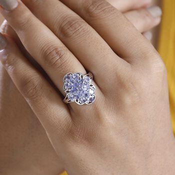 Tansanit Ring 925 Silber rhodiniert (Gr&ouml;&szlig;e 21.00) ca. 2,27 ct