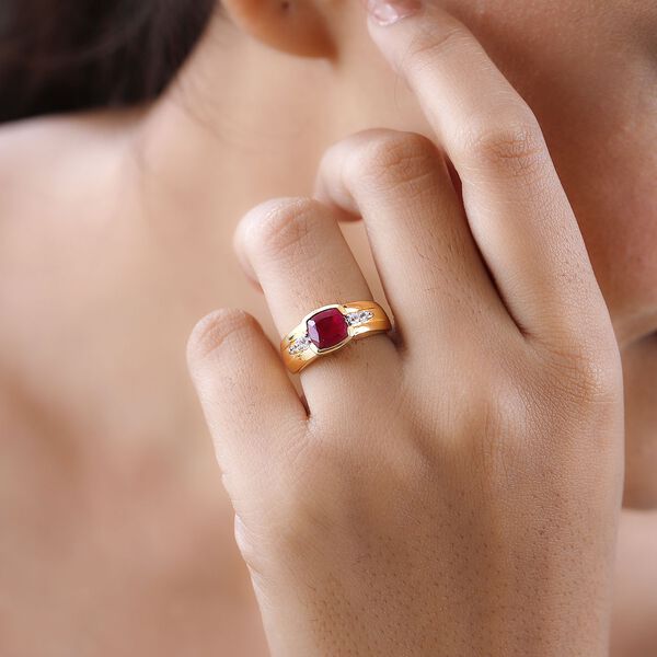 Afrikanischer Rubin (Fissure gef&uuml;llt), wei&szlig;er Zirkon Ring, 925 Silber Gelbgold Vermeil (Gr&ouml;&szlig;e 18.00) ca. 2.49 ct image number 3