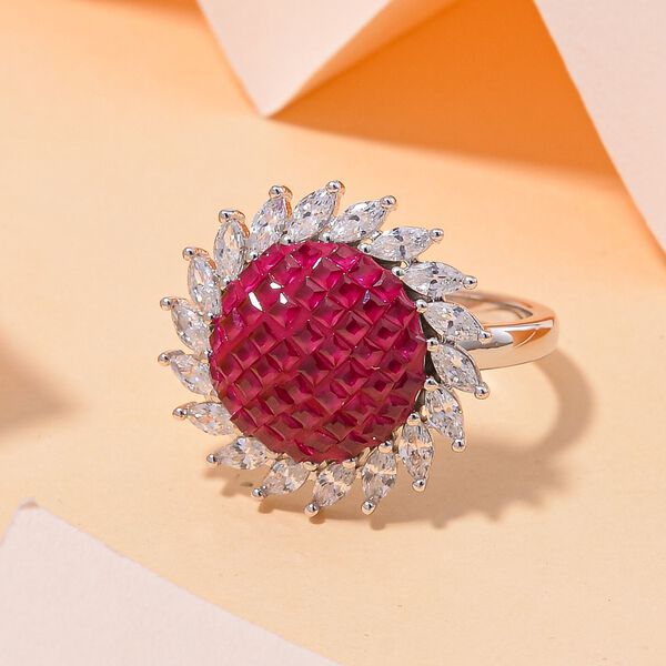 Rubin-Farbe und wei&szlig;er Zirkonia Halo Ring image number 2