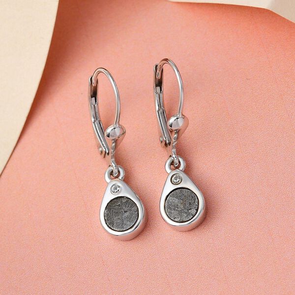 Muonionalusta Meteorit und wei&szlig;e Zirkon-Ohrringe, 925 Silber platiniert ca. 3.53 ct image number 2