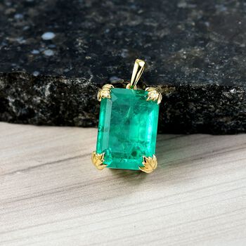 D'Joy Smaragd Triplett Quarz Anh&auml;nger - 18,56 ct.