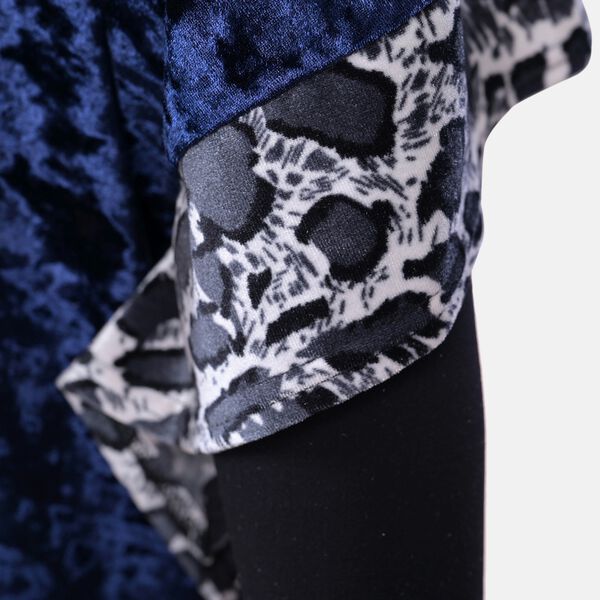 TAMSY: Kimono aus Samt mit Leoparden-Bord&uuml;re, Einheitsgr&ouml;&szlig;e, Dunkelblau&nbsp; image number 5