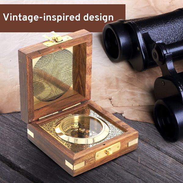 Indian Handycrafts: Handgemachtes Holzbox mit Messing Compass, Gold image number 4