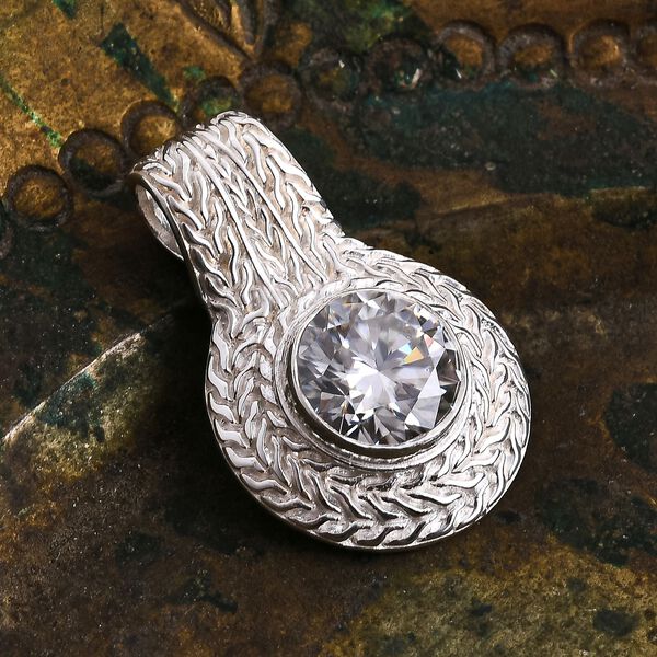 D'Joy Royal Bali Rundschliff Moissanit Ringe und Anh&auml;nger in 925 Silber image number 7