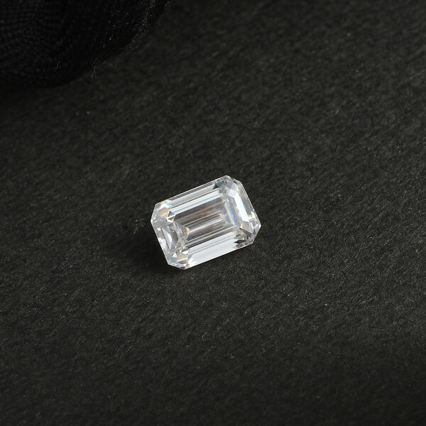 Moissanite Octagon 7x5 Faceted Cut 1A 1.00 Ct image number 2
