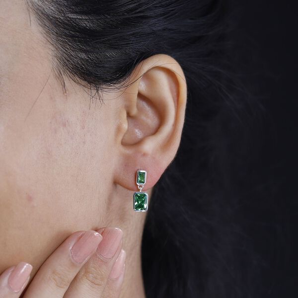 LUSTRO STELLA - Grüne Zirkonia-Ohrringe image number 3