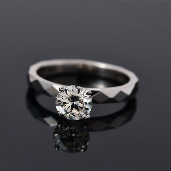 Moissanit Ring, , 925 Silber platiniert, ca. 0.90 ct image number 1