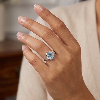 Himmelblauer Topas und Zirkon Ring - 3,14 ct.