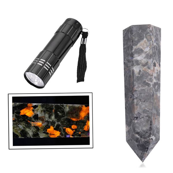 Yooperlith mit UV-Taschenlampe