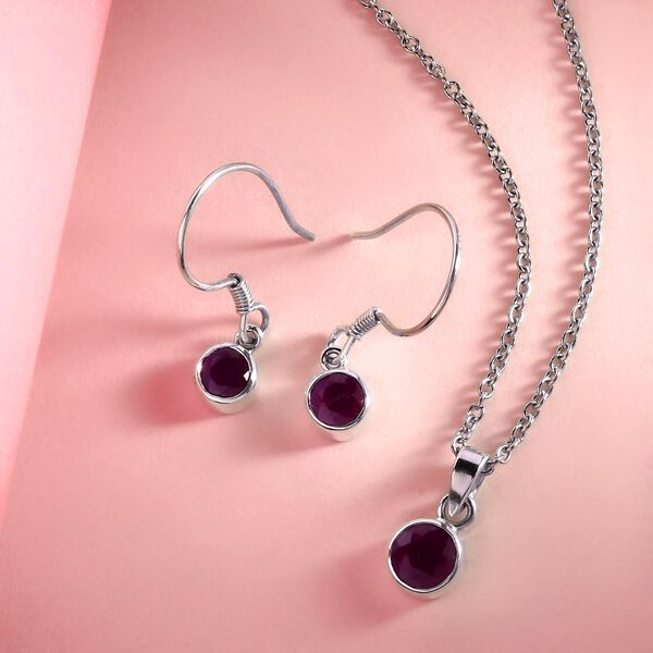 Afrikanischer Rubin-Anhänger und Ohrringe (Fissure gefüllt) aus 925 Silber, mit Kette aus Edelstahl ca. 2.98 ct image number 2