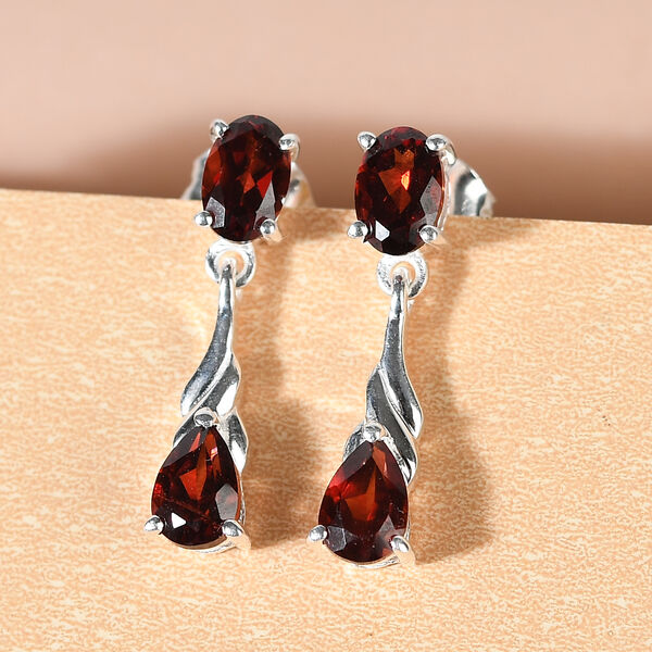 Rote Granat-Ohrh&auml;nger in Silber, 2,23 ct. image number 2