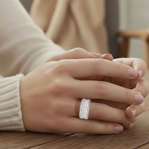 LUSTRO STELLA Zirkonia Ring im Half-Eternity-Stil image number 2