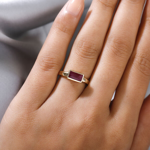 AAA Rubin Solit&auml;r-Ring, 585 Gelbgold  ca. 1,03 ct image number 3