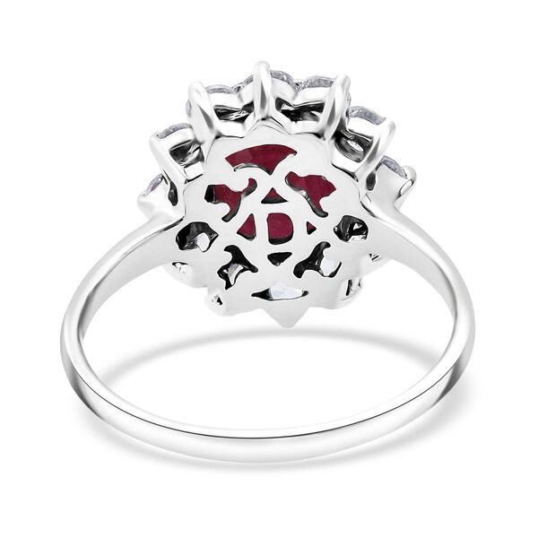 D'Joy Afrikanischer Rubin (Fissure gefüllt), Weißer Zirkon Ring 925 Silber rhodiniert (Größe 20.00) ca. 6,55 ct image number 5