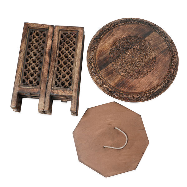 NAKKASHI - handgeschnitzter, klappbarer Beistelltisch aus Mangoholz, 45x45 cm, Antikes Finish image number 6