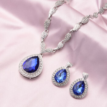 Simuliertes, blaues und wei&szlig;es Kristall-Schmuckset - 55,29 ct.