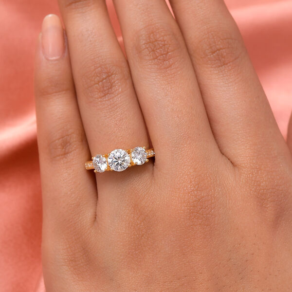 88 Facetten Moissanit Ring, 925 Silber vergoldet  ca. 1,67 ct image number 3