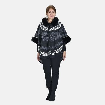 Halbmondf&ouml;rmiger Kapuzenponcho mit Druckknopfverschluss aus Kunstpelz, One Size, 80x109.22cm, Schwarz