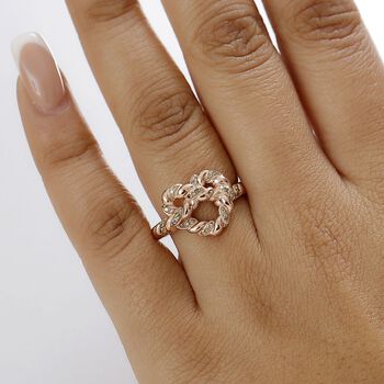 GP Amore Kollektion - Nat&uuml;rlicher Champagner Diamant und Kanchanaburi blauer Saphir Ring - 0,19 ct.