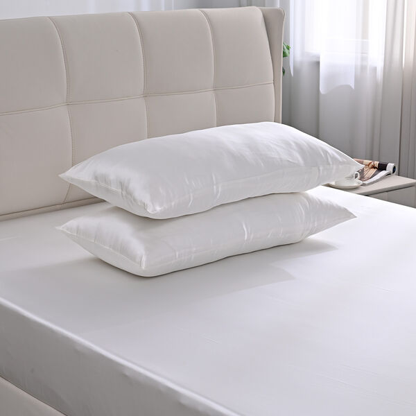 LA MAREY SIGNATURE Seiden Bettw&auml;sche Set, 4 teilig, 230x260cm, 100% Maulbeerseide, Elfenbeinfarben image number 3