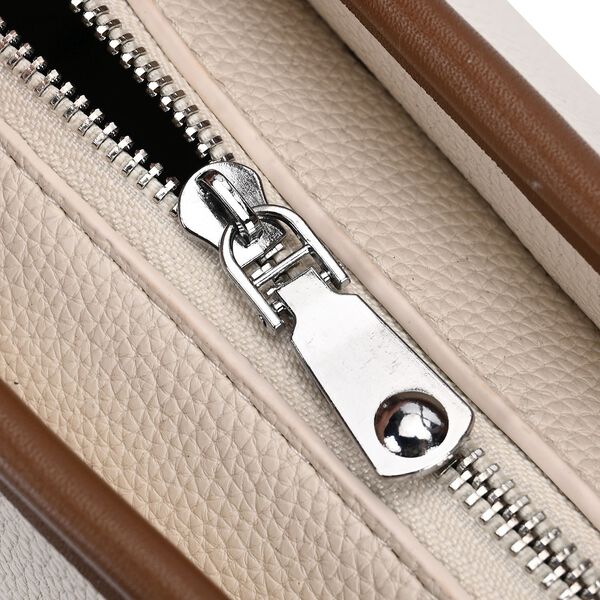 Crossbody Bag mit Designer-Anh&auml;nger in Kreuzform, Beige image number 8