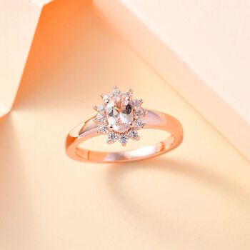 AA Morganit und wei&szlig;er Zirkon Ring, ca. 0,68 ct